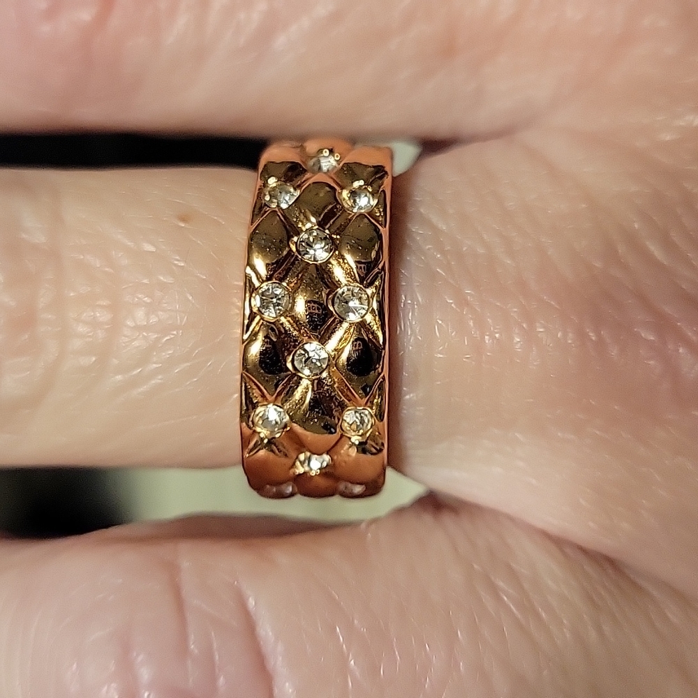 Stunning Park Lane Rose gold ring - Picture 2 of 9